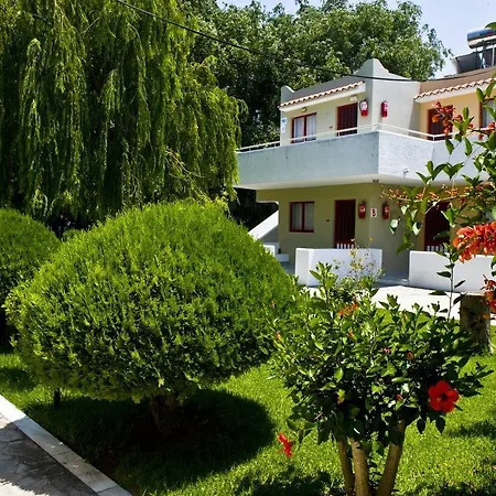 Lenaki Apartment